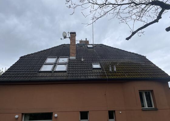 Pokrývač a klempíř - stav před realizací
